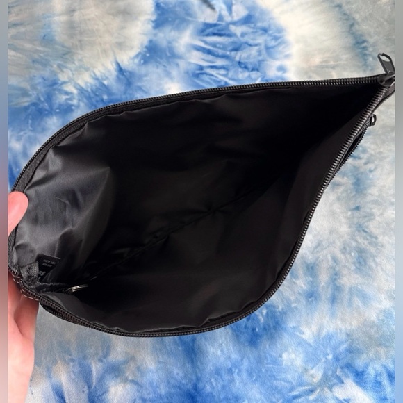 T&C Surf Pouch Set - Picture 7 of 8